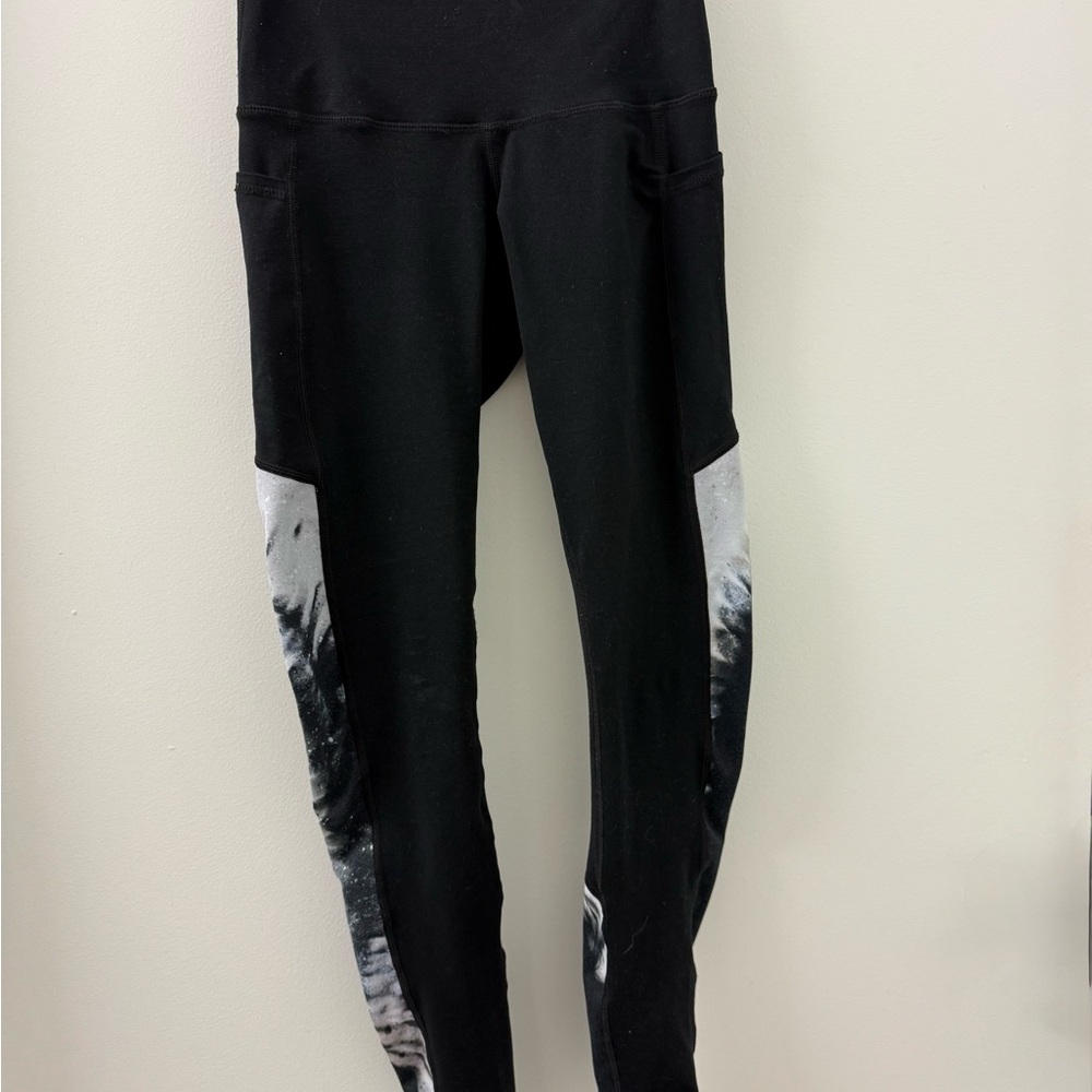 Black and Gray Leggings